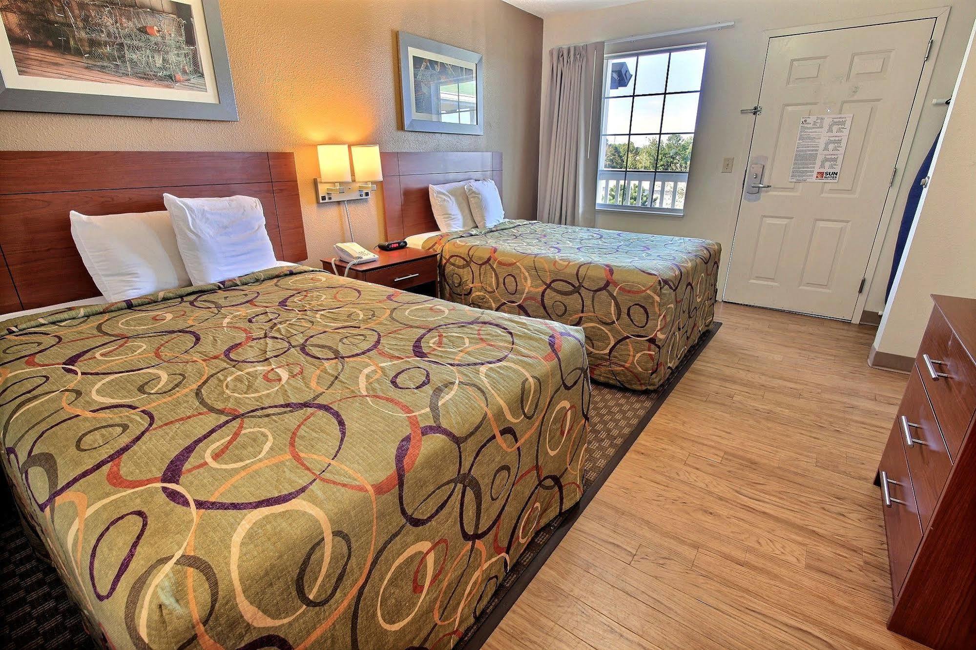 Intown Suites Extended Stay Chesapeake Va - I-64 Crossways Blvd 外观 照片